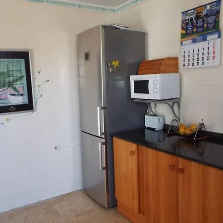 The House -- Casa En Primera Linea De Playa - * دينايا