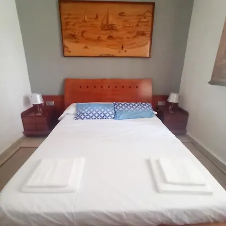 The House -- Casa En Primera Linea De Playa - * دينايا